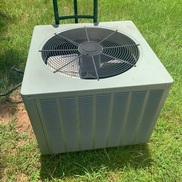 A/c Unit - Picture 4 of 5